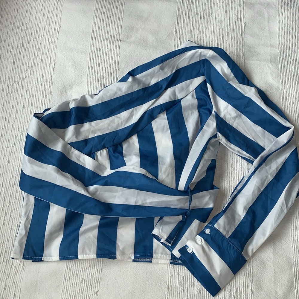 💥 Akkara one shoulder blouse - Picture 2 of 5